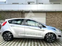2013 Ford FIESTA