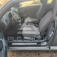 2013 Volkswagen BEETLE