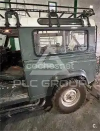 2013 Land Rover DEFENDER