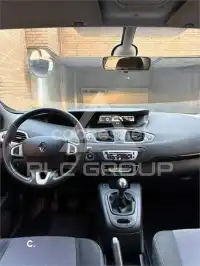 2013 Renault Scenic