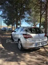 2013 Opel Astra