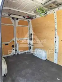 2014 Nissan NV 400