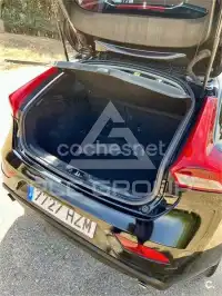 2014 Volvo V40