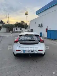 2014 Volvo V40