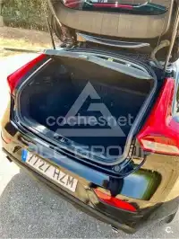 2014 Volvo V40