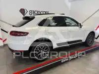 2014 Porsche MACAN