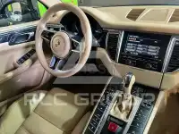 2014 Porsche MACAN