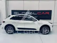 2014 Porsche MACAN