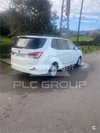 2014 Ssangyong Rodius
