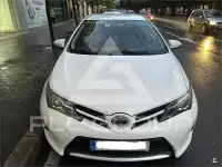 2014 Toyota AURIS