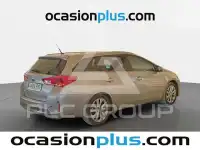 2014 Toyota AURIS