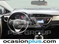 2014 Toyota AURIS