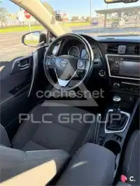 2014 Toyota AURIS
