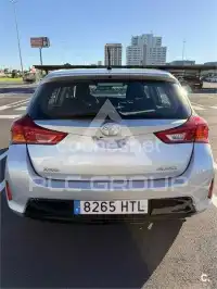 2014 Toyota AURIS