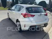 2014 Toyota AURIS
