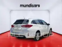 2014 Toyota AURIS
