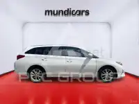 2014 Toyota AURIS
