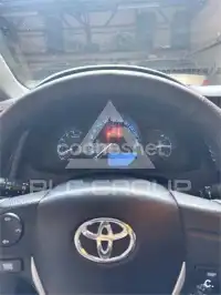 2014 Toyota AURIS