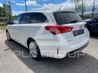 2014 Toyota AURIS