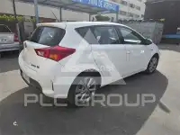 2014 Toyota AURIS