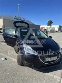 2014 Peugeot 208