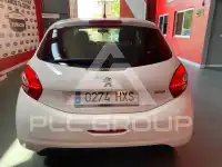 2014 Peugeot 208