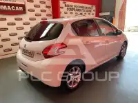 2014 Peugeot 208