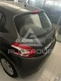 2014 Peugeot 208
