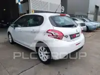 2014 Peugeot 208