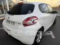 2014 Peugeot 208