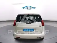 2014 Peugeot 5008