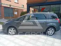 2014 Peugeot 5008