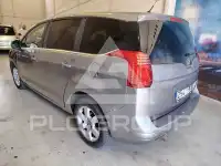 2014 Peugeot 5008