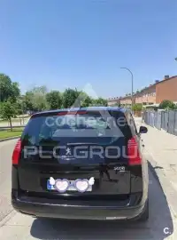2014 Peugeot 5008