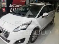 2014 Peugeot 5008