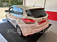2014 KIA Carens