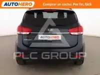 2014 KIA Carens