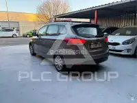 2014 KIA Carens