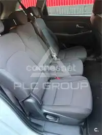 2014 KIA Carens