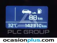 2014 KIA Carens