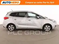 2014 KIA Carens