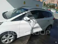 2014 KIA Carens
