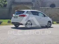 2014 KIA Carens