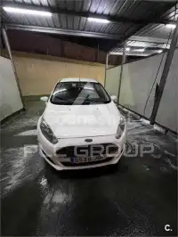 2014 Ford FIESTA