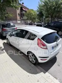 2014 Ford FIESTA