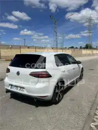 2014 Volkswagen GOLF