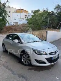 2014 Opel Astra