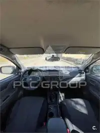 2015 Mitsubishi L200
