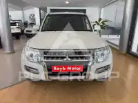 2015 Mitsubishi MONTERO