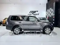 2015 Mitsubishi MONTERO